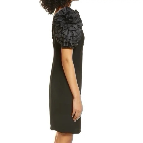 Shani Dramatic Rosette Sleeve Crepe Sheath Cocktail Dress Black - Picture 5 of 12